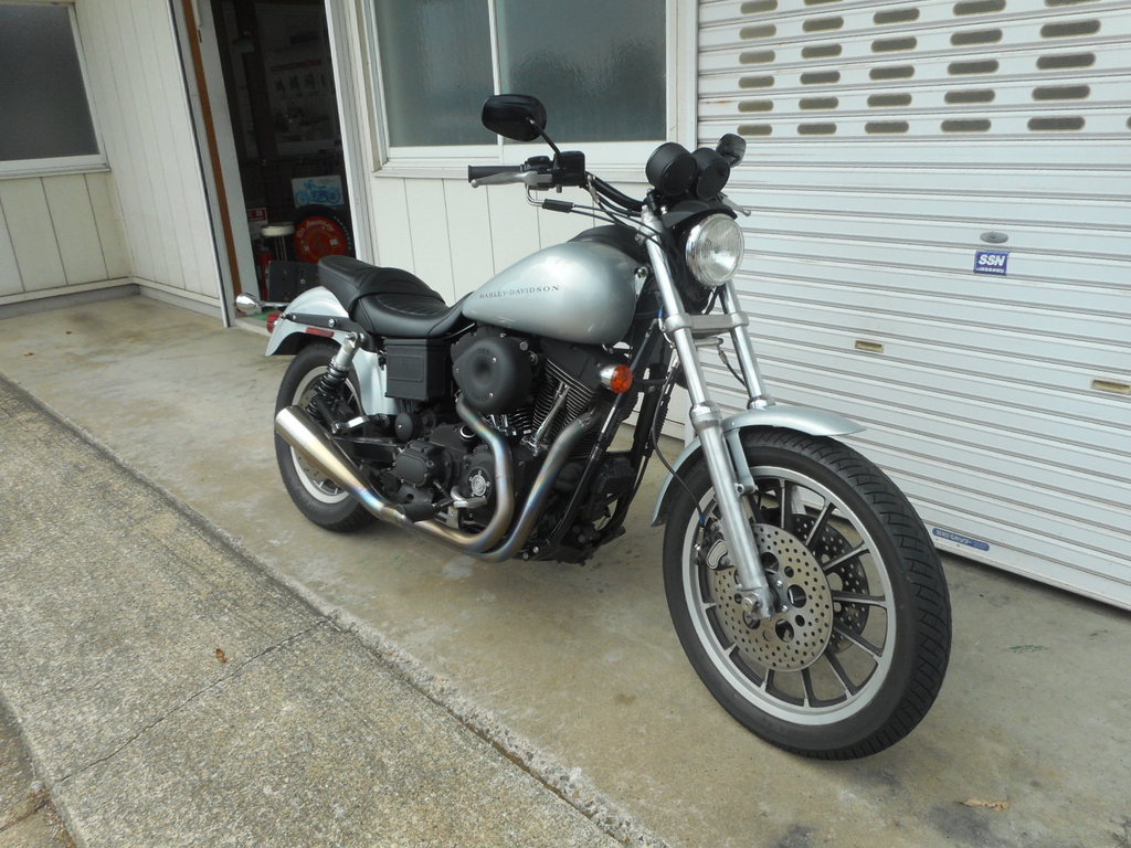 ハーレーダビッドソン FXDX ダイナ・スーパーグライド